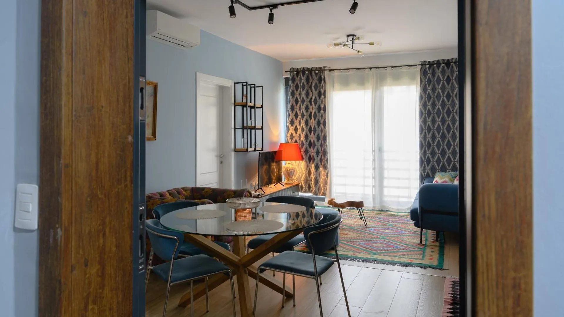 Tirana Cityscape Apartment